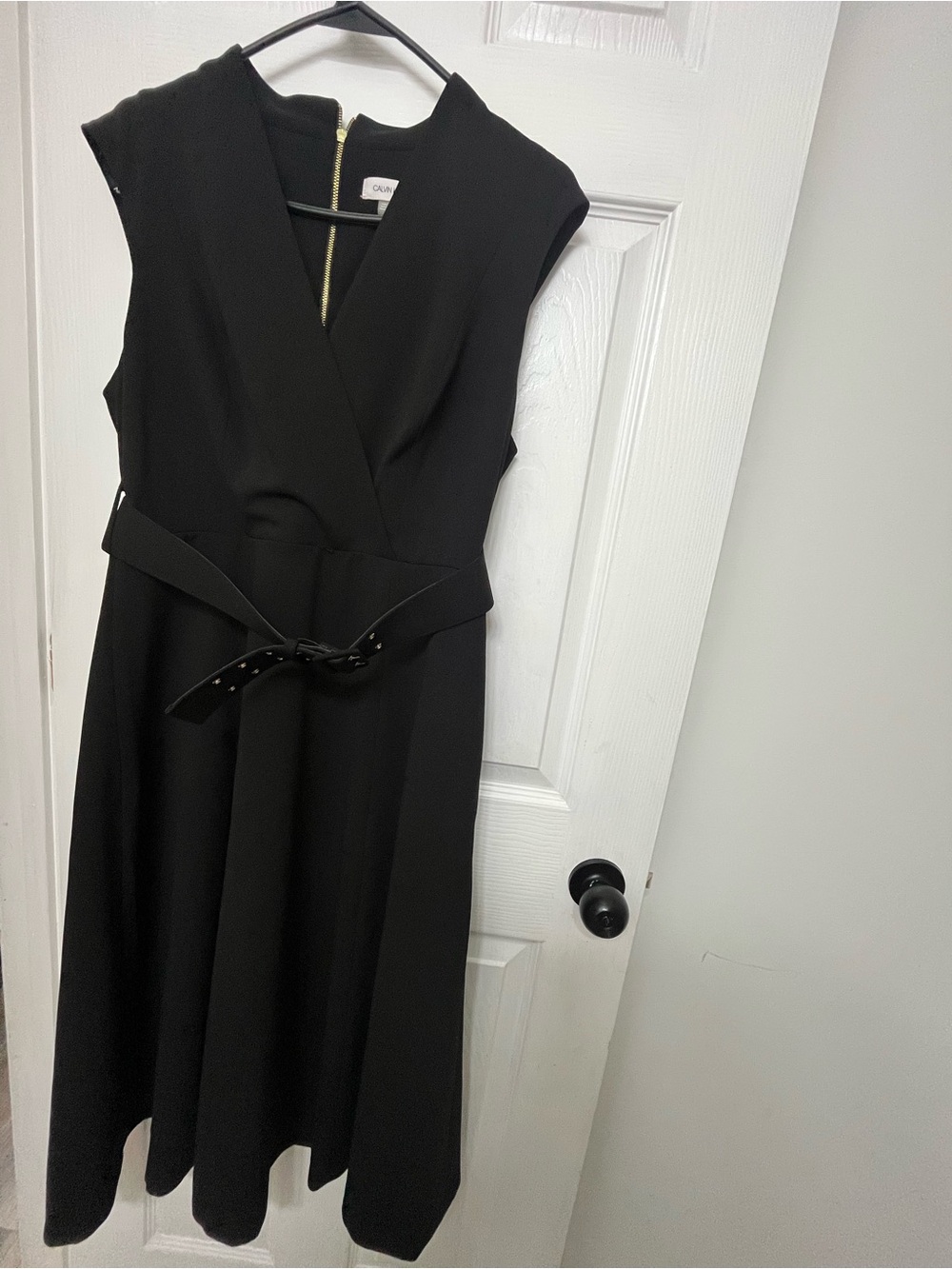 Calvin Klein  Black Sleeveless Wrap Midi Dress with Belt size 12